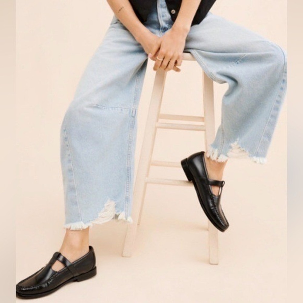 Citizens of Humanity Distresses Horseshoe Barrel Jeans Raw Light Denim Size 32